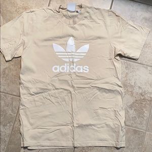 Men’s size small adidas shirt